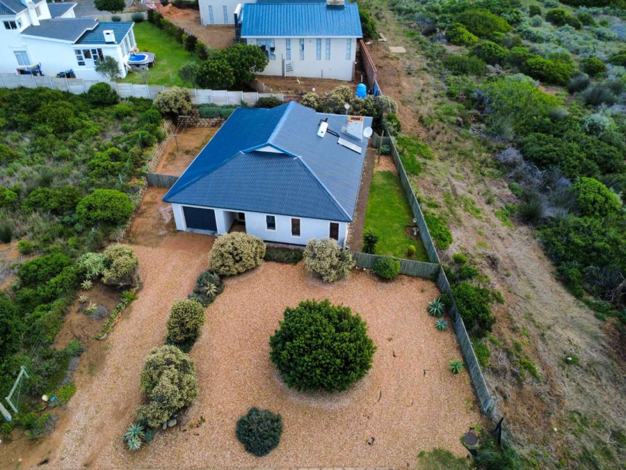 2 Bedroom Property for Sale in Stilbaai Wes Western Cape